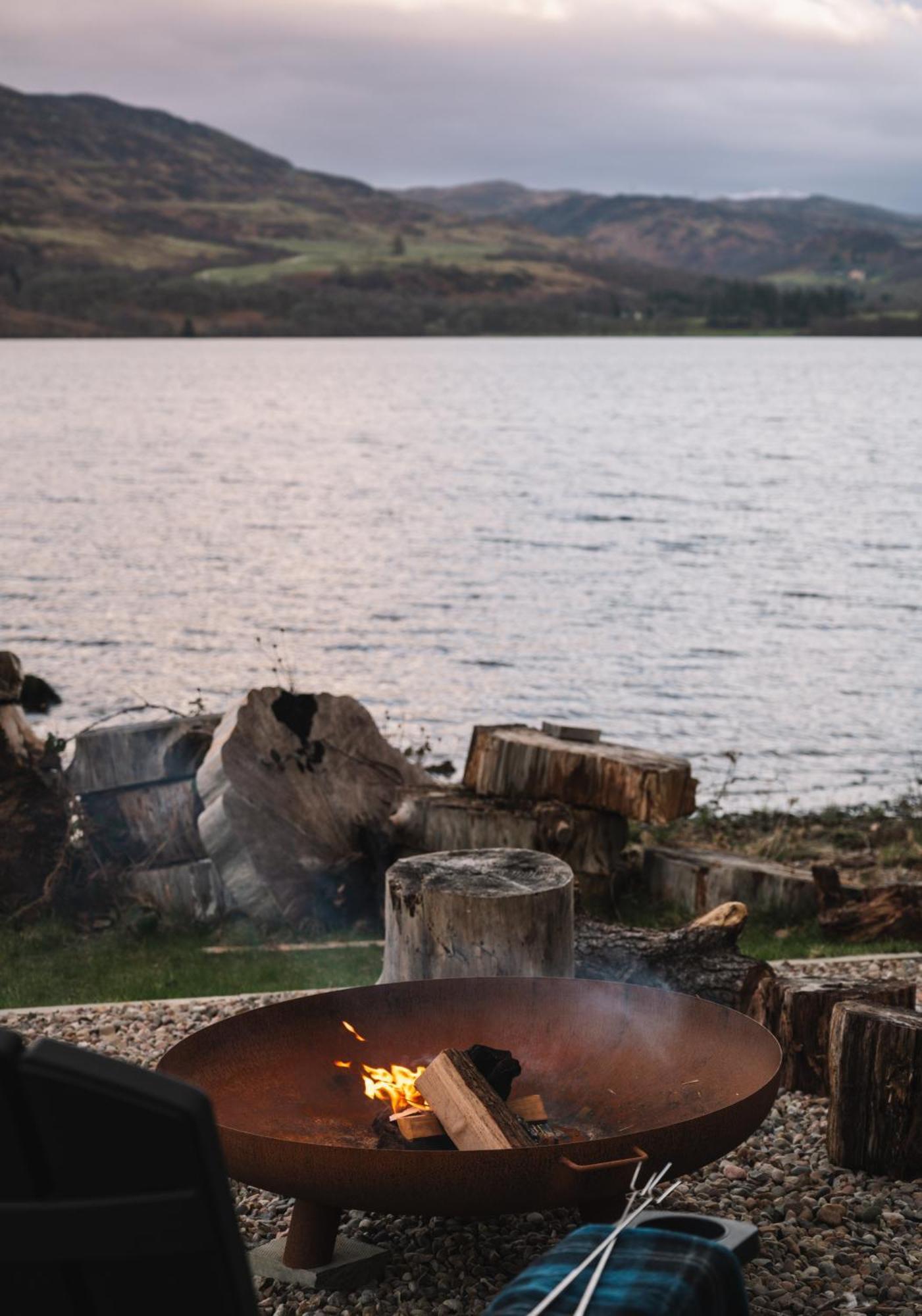 Shoreland Lodges - Holly Lodge Fort Augustus Bagian luar foto