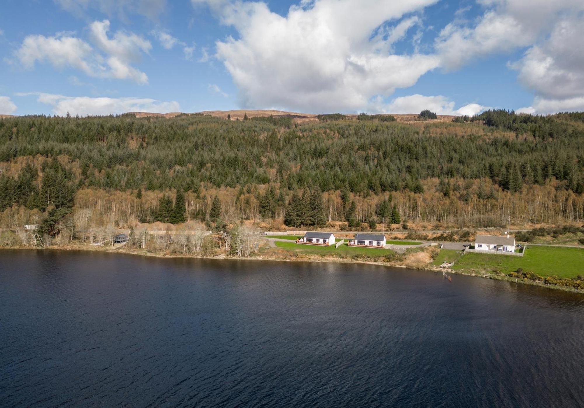 Shoreland Lodges - Holly Lodge Fort Augustus Bagian luar foto