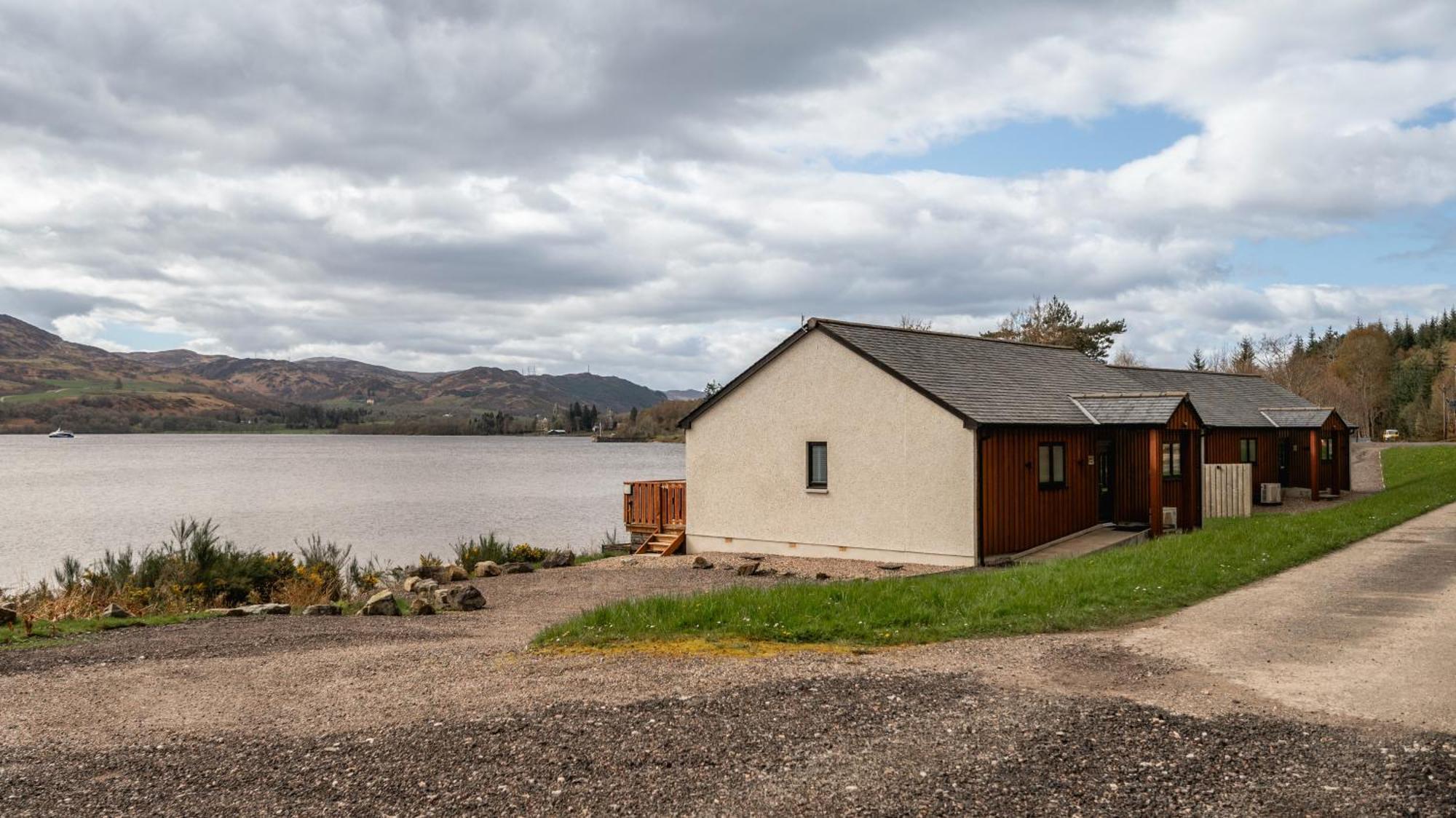 Shoreland Lodges - Holly Lodge Fort Augustus Bagian luar foto