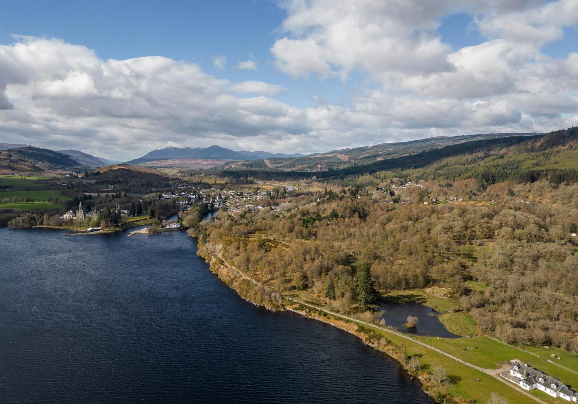Shoreland Lodges - Holly Lodge Fort Augustus Bagian luar foto